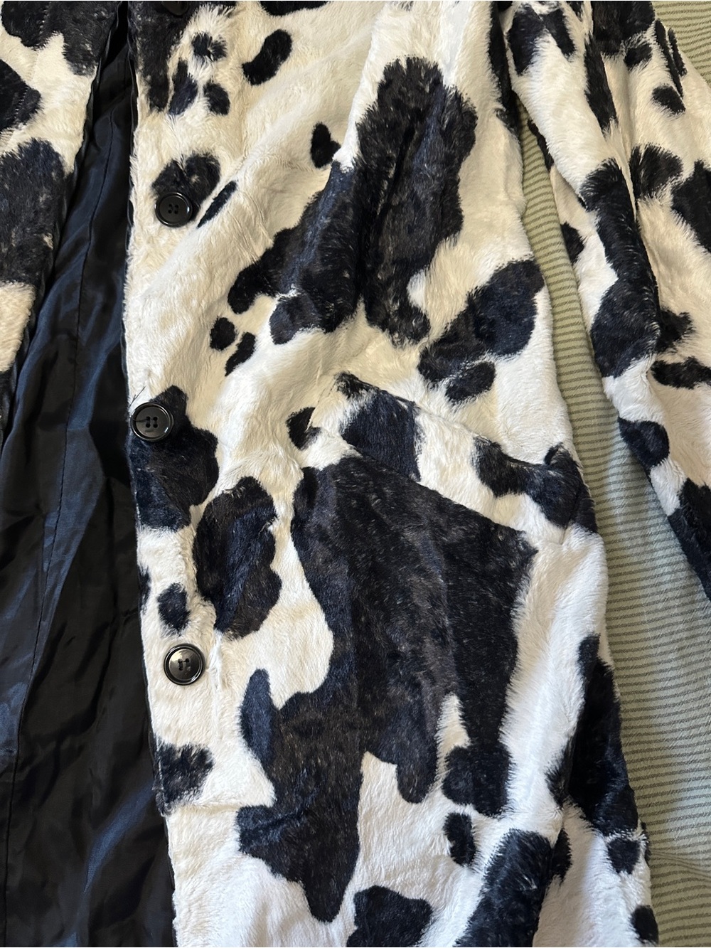 CACHE Faux Fur Cow-Print Coat - Black & White Women’s Jacket - Picture 5 of 7